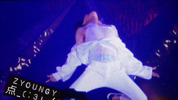 BtkDmkHCYAQ2GkM.jpg:large