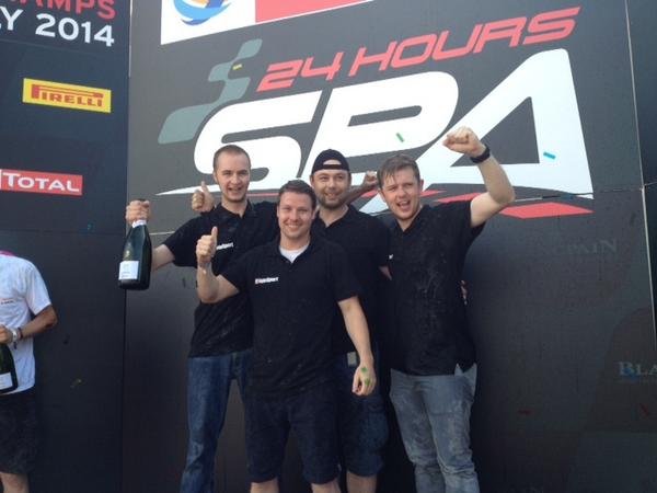 GTHQ's tweet photo. Winst in GT6 24uurs race voor het @AutoWeek / @GTHQ team! Gefeliciteerd @joevanburik @thommsA @Stefandgroot en Mark! http://t.co/9kgrvLQteh