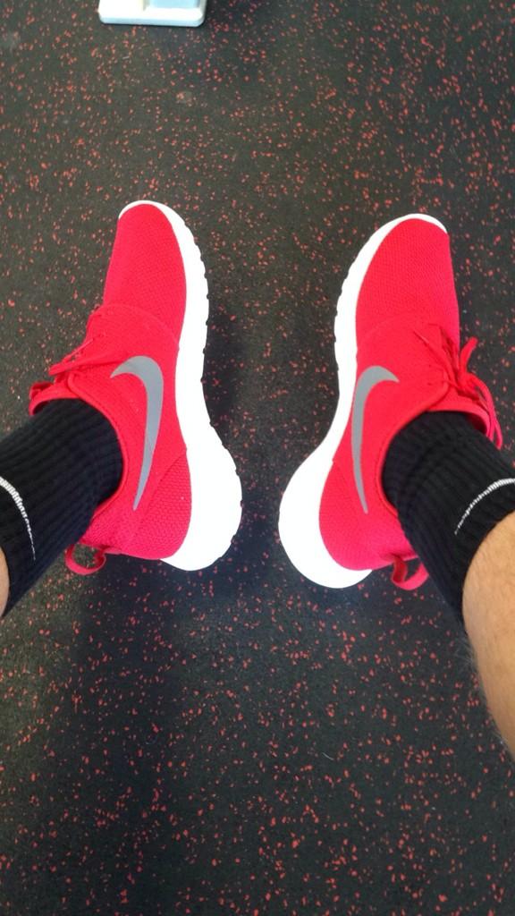 JillerMacob's tweet image. The new kicks doe #Rosche 😍😏😎