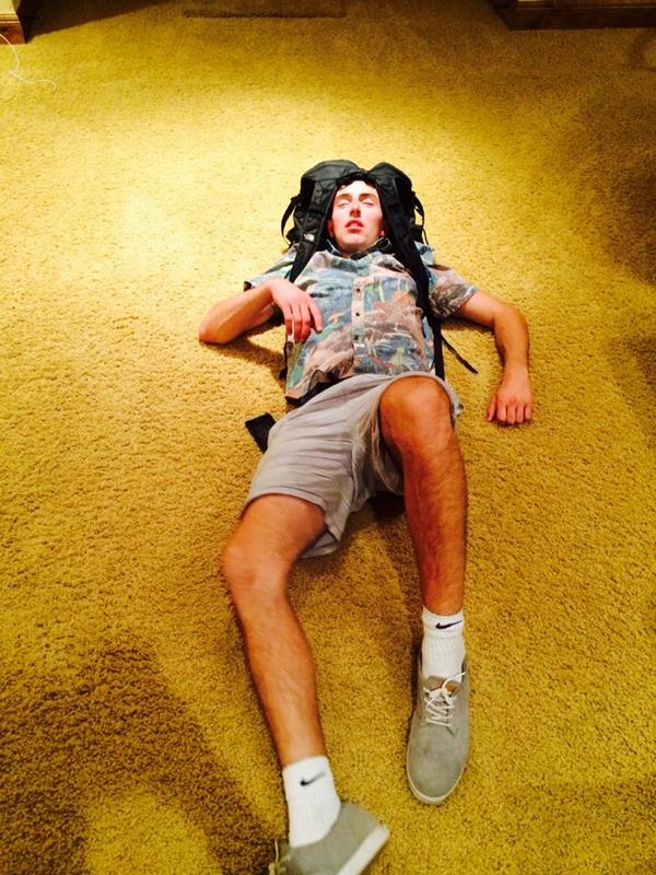 jchirico11's tweet photo. I just want to show the world how @AirGieser17 fell asleep last night... The bird in his natural habitat http://t.co/KCjdEYW2t9