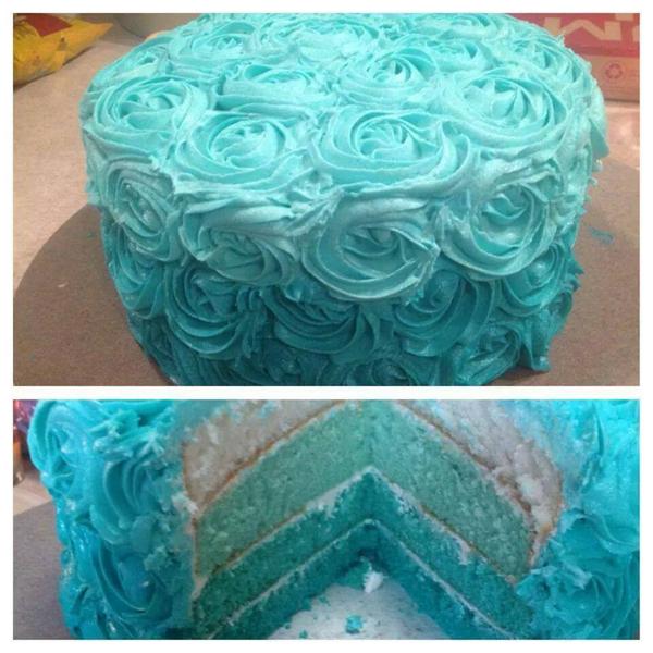 mycakedeco's tweet photo. Ombre inside and out. Find the recipe and free #cakedecorating tools in My Cake Decorating magazine. #cake #baking http://t.co/mNYDYh8SSx