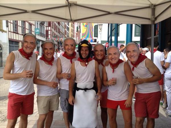 Enterrement de vie de garçon terminé ! #EVGJ #Baiona #SanSebastian <a href="/JeanMaxBic/">Jean-Maxime Beyssey</a> <a href="/JeanDesireLamy/">Jean Désiré Lamy</a> <a href="/Mickael_Taulou/">Taulou mickael</a>