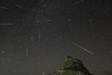 SPACEdotcom's tweet photo. Don't Miss These Minor Meteor Showers This Summer http://t.co/AgXUpjSTUB http://t.co/Dm9DFJLGay