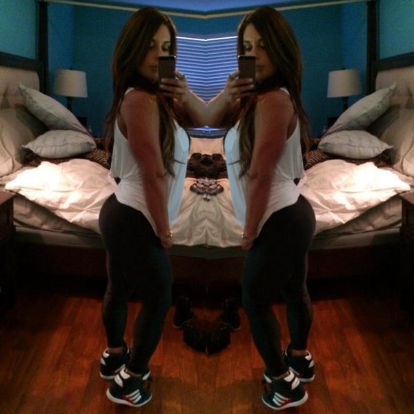 KaitlynsAss's tweet photo. Dat @celestialbodiez http://t.co/U9eRCYfN4w  #fashion #fitness #style #Fitchicks #fitfam #bootyscrunch http://t.co/Crr4SJBddn