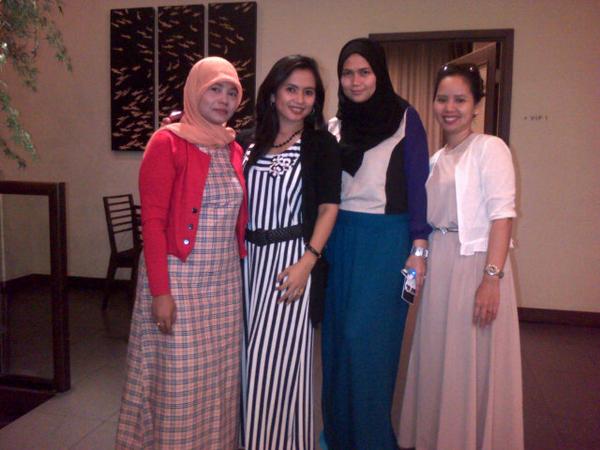 mun_eqi's tweet photo. Happy ied mubarak http://t.co/k3IWzZafSw