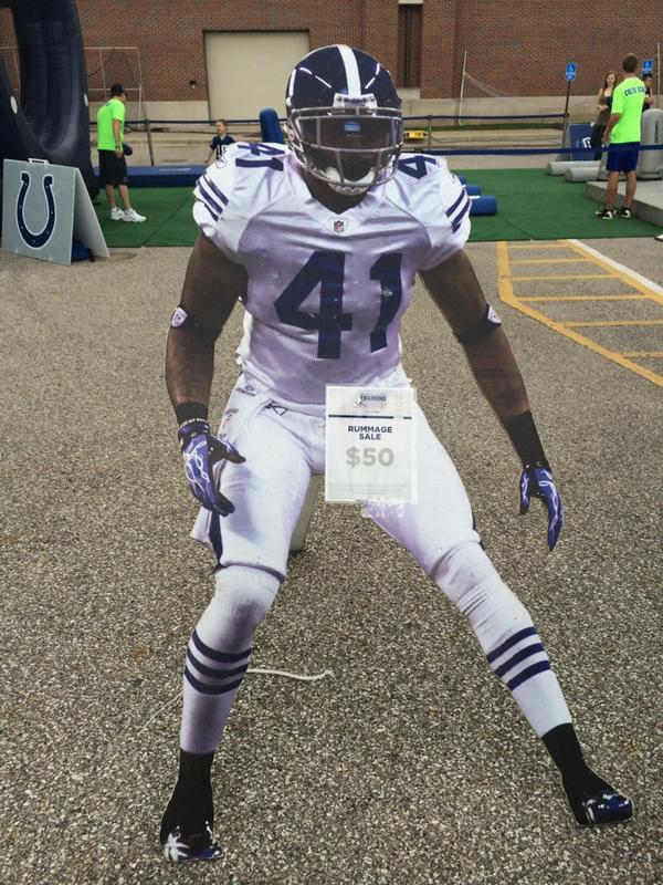 JasonSpells's tweet photo. Everything Must Go at #ColtsCamp #ReallyEVERYTHING http://t.co/D3FdVrSEw1