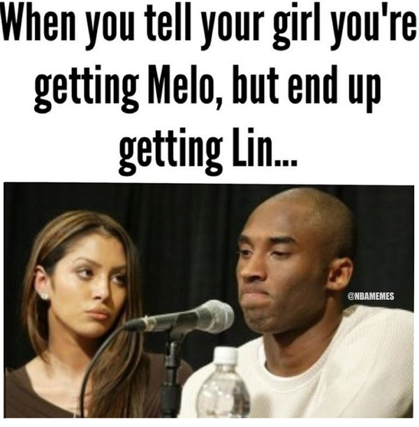 NBAMemes's tweet photo. Carmelo Anthony vs. Jeremy Lin! #LakersProblems #Kobe http://t.co/XrCdWGvWwt