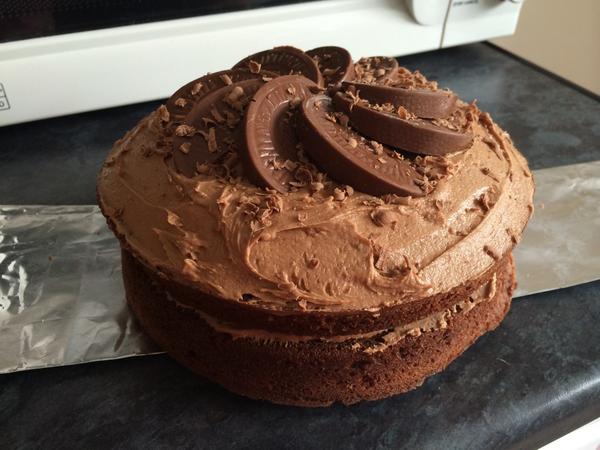 BeckyCHarris's tweet photo. @bakewithstork today's efforts- chocolate orange cake! #storkpassiton http://t.co/w0gW2dEpyG
