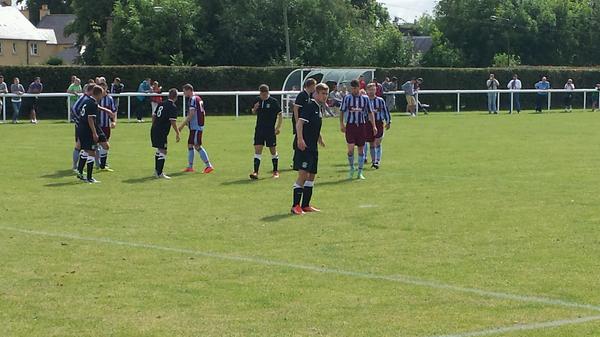 HiHi1957's tweet image. A rare shot of @HaddAth in the Hibs half, second half this afternoon #hemmedin