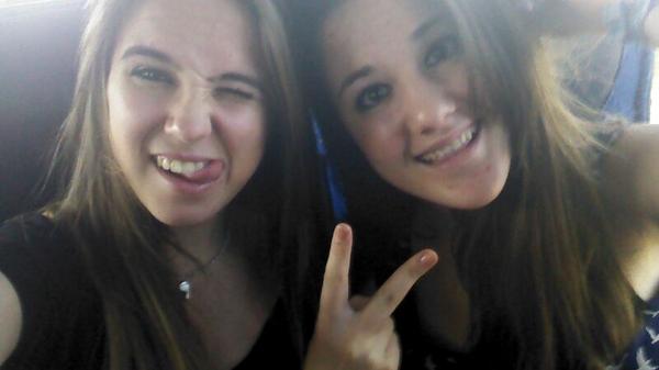 Noeliapg17's tweet photo. Te extraño my loove @MarinaIllanM http://t.co/nb0Em9GTGt