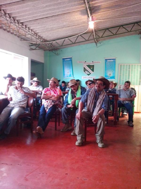 SanjMeta's tweet photo. Municipo fortalece a las comunidades en la conformación de entidades asociativas http://t.co/Vp5bxXfypq