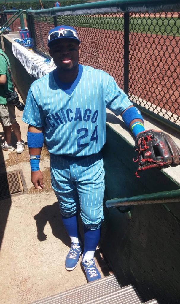 Chicago Cubs on X: Luis Valbuena models today's 1978 throwback