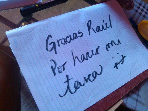 YhanellB's tweet photo. #ElMeHaceLaTarea :$ http://t.co/6ZAG9iugns