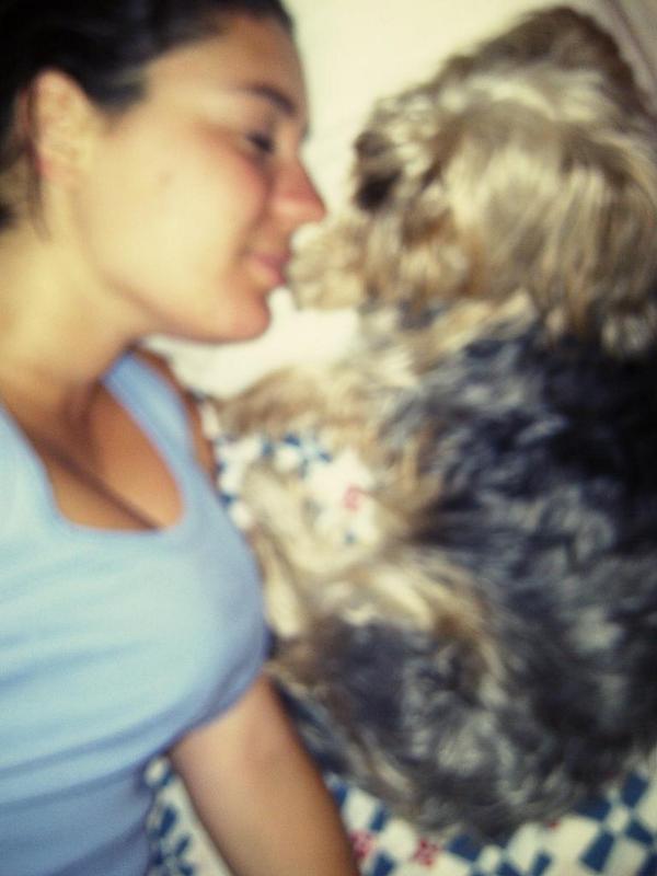 FiamaRamos1's tweet photo. Echare de menos mis siestas con mi niña Nala<3 http://t.co/Q47XeDPfep