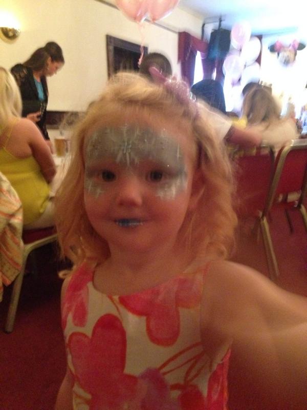 nattybaker81's tweet photo. My girl ❤️ #myworld http://t.co/v5lg4OXrin