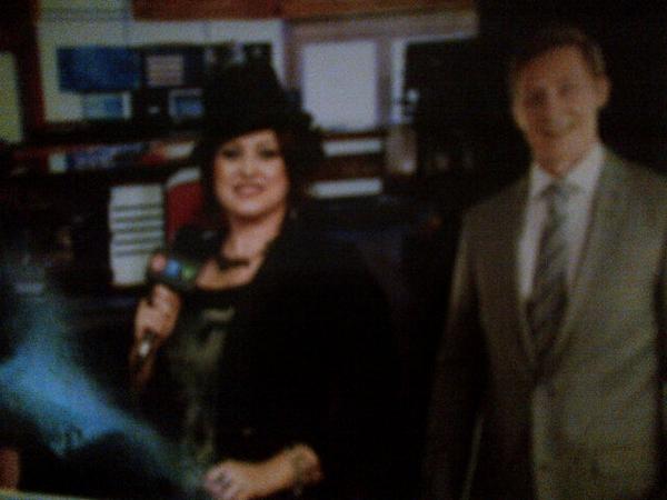 HugeFakers's tweet photo. Check out my video #wanttobeananchor on youtube, look for Roxy Doctor @ctvedmonton http://t.co/6vWPzfRaKE