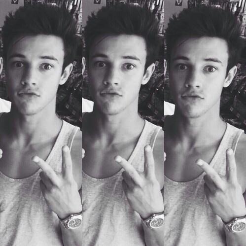 cameron_rpgcs's tweet image. ✌️