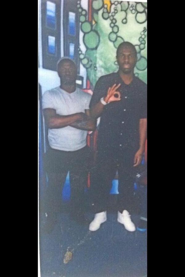 walterpearson's tweet photo. Free my boyz @O_GeeKush &amp; @justchill30 http://t.co/DoBErNZNCc