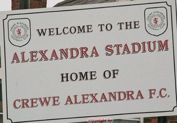 robwilkinson7's tweet photo. @grow4joe @crewealexfc penultimate stop. One day left. Never mind the bite to the tender parts i got #forthecause http://t.co/1B1G0GzZ7I