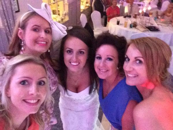slambert88's tweet photo. Amazing wedding 😊 @MrsDFroomy http://t.co/y1MOOXIdAZ