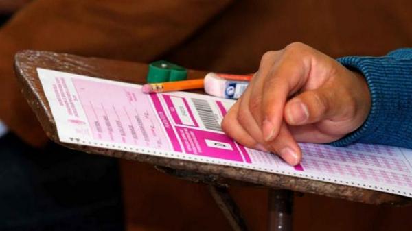 ChrizPalacios's tweet photo. Publicará SEP resultados del Concurso de Oposición hasta agosto http://t.co/YMVAbJGSFd http://t.co/NWl5T3JYlx". (Que poca seriedad)/