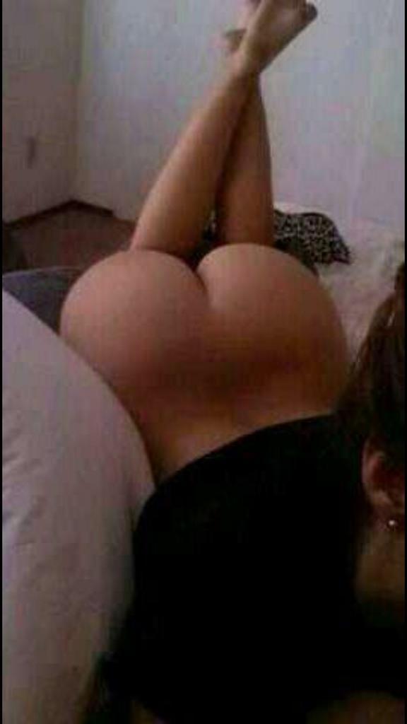 asenaaaamm's tweet photo. Ellemek isteyen rt :* http://t.co/urSQHXbhEZ