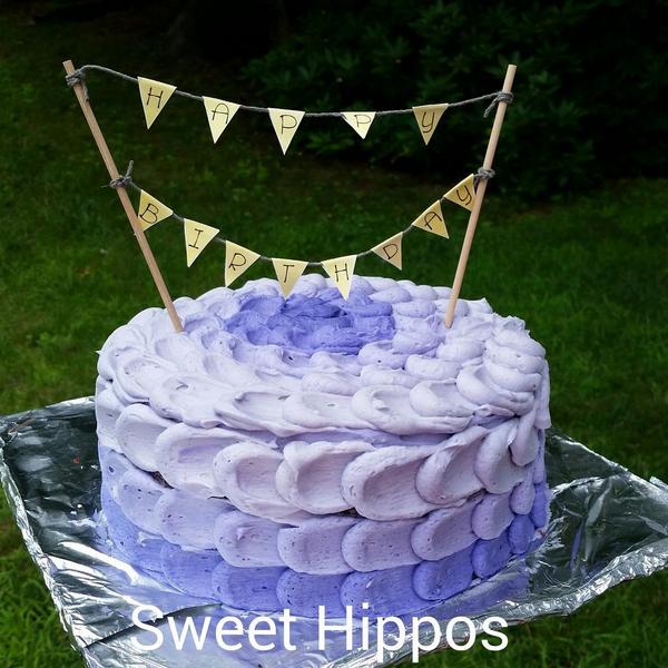 SweetHippos.com  

#ombre #cake #chocolate #vanilla #happybirthday #50th #pqrty