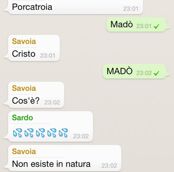 nickdibauscia's tweet image. La Forteza a pancia in giù sul letto. #gruppodascolto