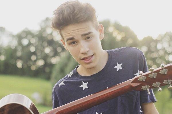 jacobwhctesides's tweet photo. http://t.co/4GY2abG7e6