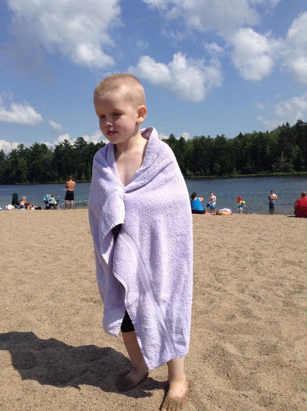 AndreaQuilty's tweet photo. Great day at the beach with my little family. :) http://t.co/AszDmAatYe