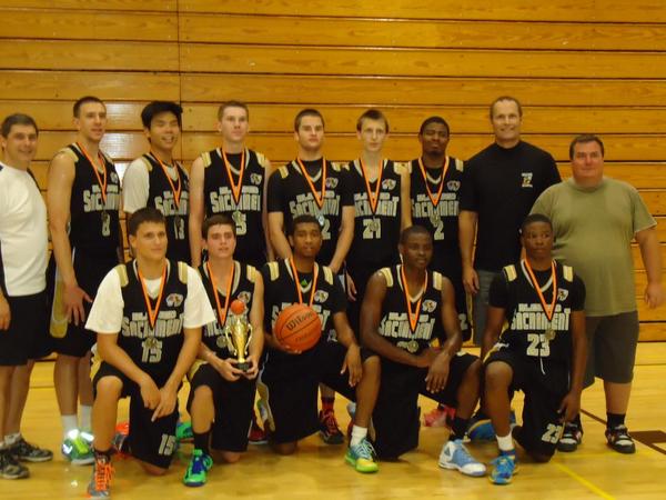 AlentersArt's tweet photo. Southern Ontario Showcase U19 Champs ! Great season, proud of these players. @sosbball @HoopsHypeCA @NorthPoleHoops http://t.co/vvNAFZ8AGz