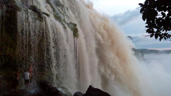 tours_canaima's tweet photo. #Canaima #Venezuela #ViveLaAventura con @KAVACexcursione &amp; @tours_canaima INFO owentours@gmail.com / +58-412-1804492 http://t.co/b7os6txOWV