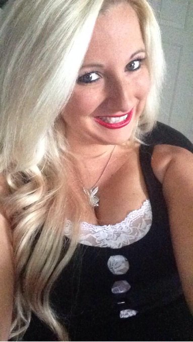 Happy #SundayFunday 💋 http://t.co/ydG72MMFf2<a href="/tag/sundayfunday"class="tags">#SundayFunday</a>