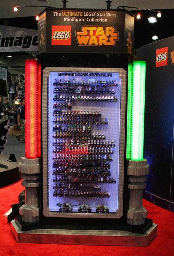This Epic Lego Display Contains Every Starwars Minifigure Ever
