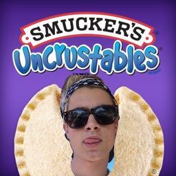 CuteO2Lpics's tweet image. Uncrustable Kian