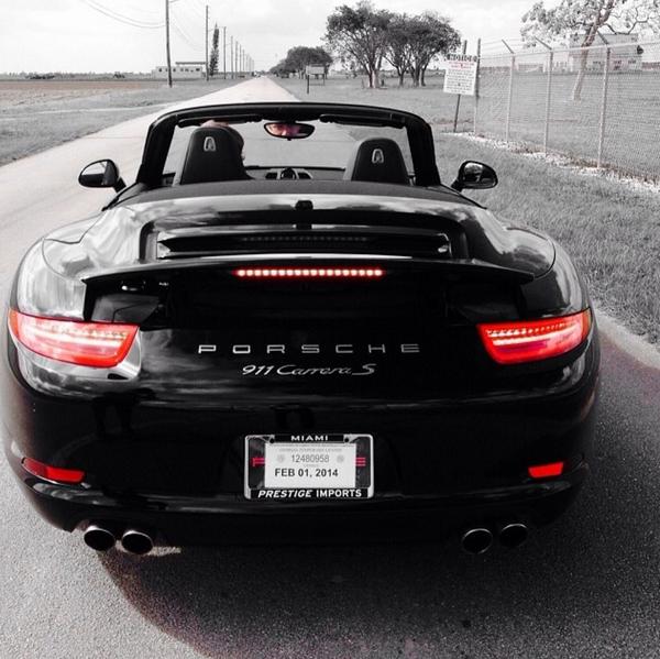 PorschePics™ tweet media