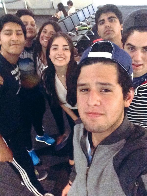 algunamariaa's tweet image. Mis hijos 😪 #plebes @hanshabv @Pedroluiis @vanessargg @ivanlazc