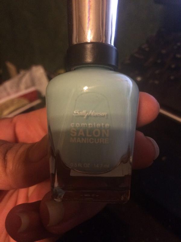BEAUTI_FULL69's tweet photo. #CSMHaveItAll #contest ty influenster for this complimentary polish for testing purposes! http://t.co/aUV33Zyz3D