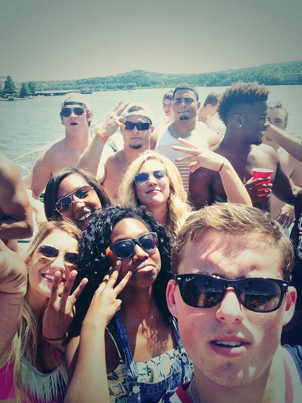 morgan_willett's tweet image. The selfie of all selfies. #MuSig #predeath