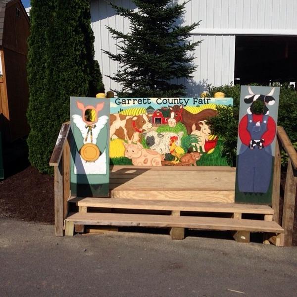 GarrettFair's tweet photo. Take your picture here and mention us @GarrettFair or use the #GarrettCountyFair. Have fun! http://t.co/rBl6Od51iq