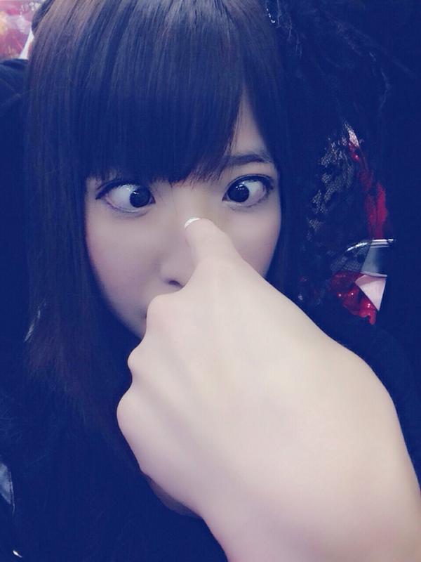 Winまいちぃ Pa Twitter 手がなきゃ寄り目できねーよ 手なしだと片目だけしか寄らねーんだよ みんなは寄り目できるー Http T Co Bubnrly2jc Winまいちぃ Pa Twitter 手がなきゃ寄り目できねーよ 手なしだと片目だけしか寄らねーんだよ みんなは寄り目できるー Http T Co Bubnrly2jc