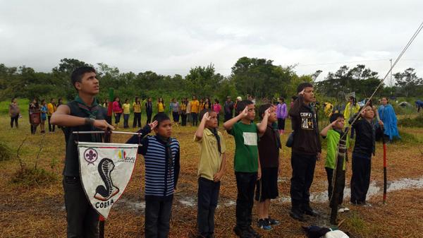 GUARITOS_SCOUTS's tweet photo. Patrulla cobra @GDYacambu guerren ceremonia de bandera en este #CarepasLara http://t.co/tKJPC8xr2d