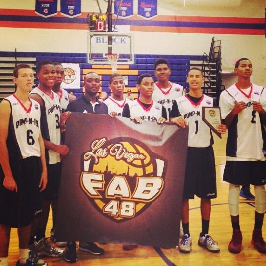 eworku23's tweet photo. Champions #fab48 #ilovemyteam #nowturnup #offers http://t.co/RYpsQWwECm