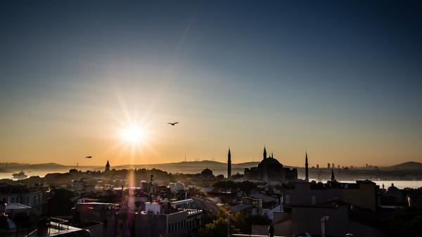 istanbulhides's tweet photo. Good morning and we wish you a happy Ramadan from Istanbul! #bayram #EidMubarak http://t.co/w8OrONM6HY