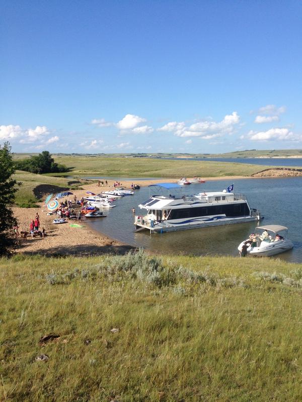 Great day on the lake. @DiefenbakerLake @Condawg6 <a href="/Booker_66/">Carol Book</a> <a href="/LorettaSinclair/">Loretta Sinclair</a> <a href="/JDubasov/">Justin Dubasov</a> <a href="/bobbijo90/">Bobbi-Jo Connor</a> <a href="/Svenner22/">Steve Da Silva</a>