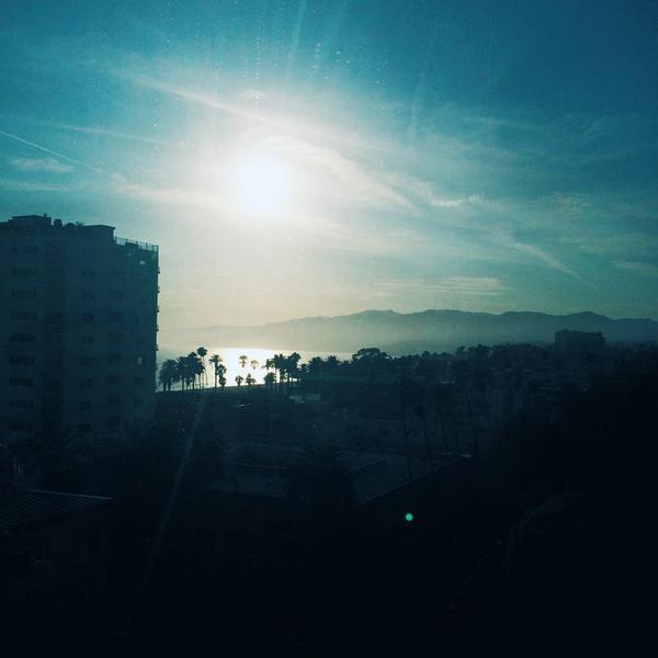 TommyLeiStudio's tweet photo. Tonight's dinner with a view at @ThePenthouse with @mbmatweets :) #foodie #LosAngeles #SantaMonica http://t.co/lzFOnYFpOB
