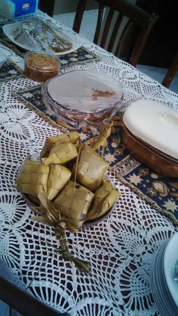 Selamat Hari Raya Idul Fitri 1435 H, Minal Aidzin Wal Faidzin...mohon maaf lahir dan batin