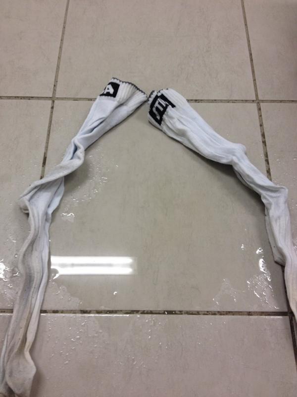 HampusNordberg's tweet photo. Att sedan ha Jörgen Persson på andra sidan som inte missar i onödan gör det blött. Mycket blött. http://t.co/140KdGZRzM