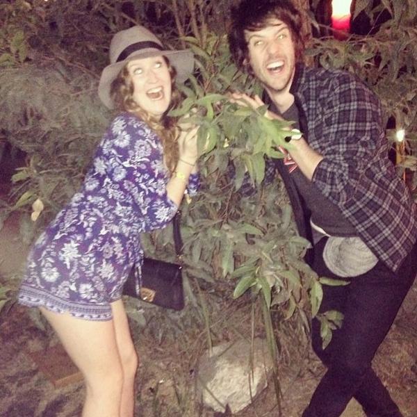 HitNetworkAUS's tweet photo. We have a $1000 winner! Saskia got this pic with @dandebuf! Love Dan's #bumbag! #splendour2014 #DanAndMaz http://t.co/vLt7dDvY4e