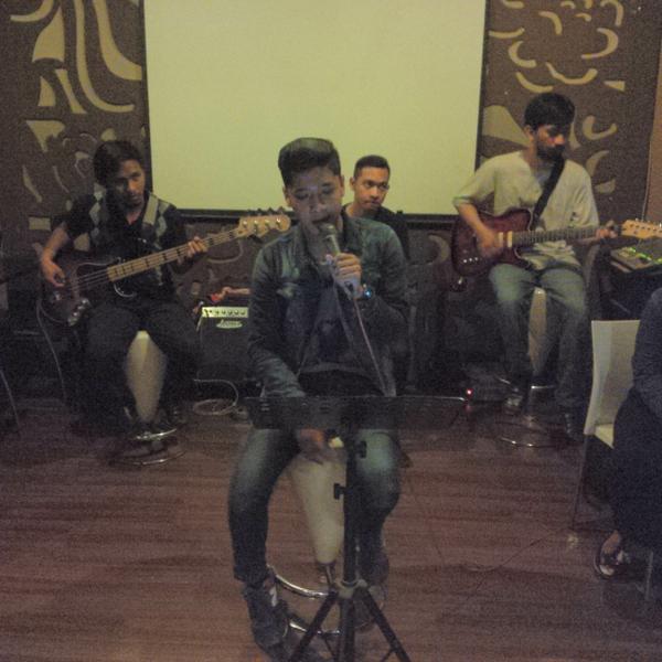 gusti (@gustimalik1) on Twitter photo 